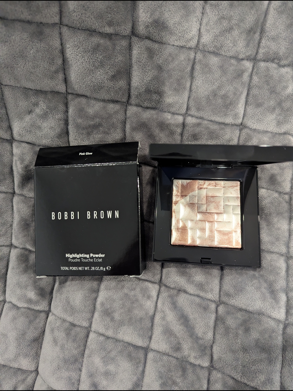 Bobbi Brown Pink Glow Highlighting Powder – Radiant Pink Glow